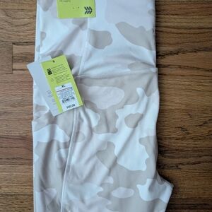 NWT All In Motion Women's Camouflage Leggings